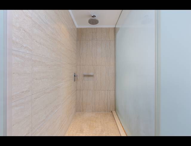 0.5 BEDROOM APARTMENT TO LET IN CAPE TOWN CITY CENTRE